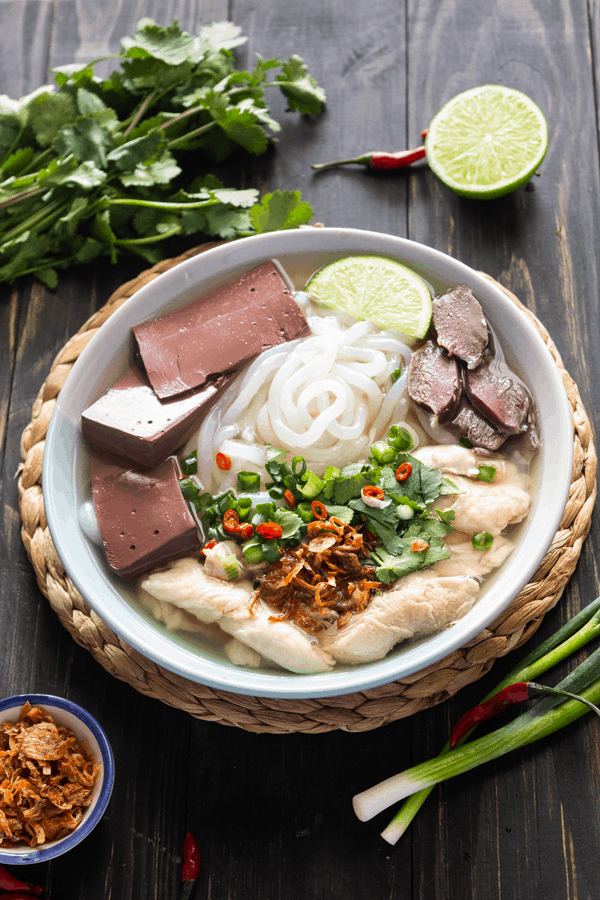 Vietnamese Chicken Tapioca Noodle Soup (Bánh Canh Gà)